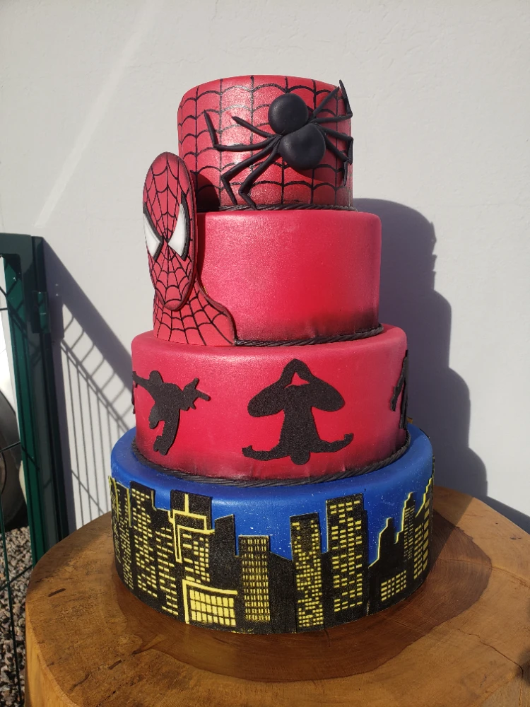 Bolo Homem Aranha