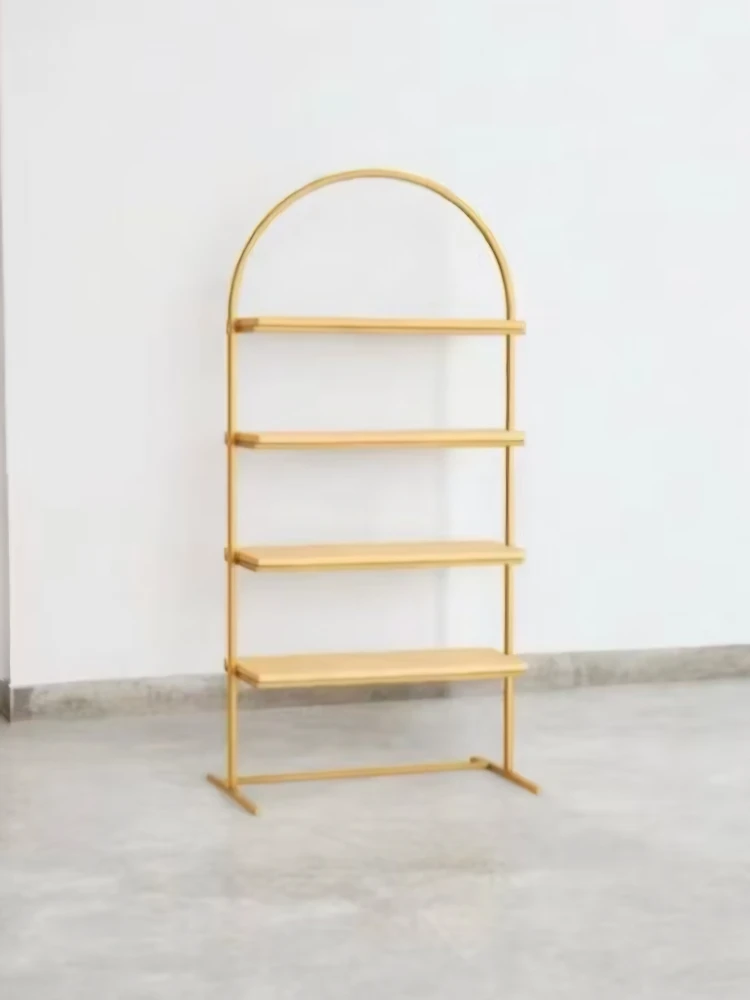 Prateleiras de Lembrançinhas