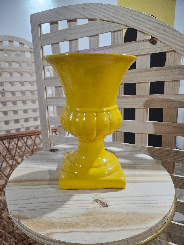 Vaso Amarelo